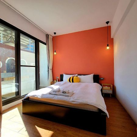 Bed and Breakfast Honey House Tainan Exterior foto