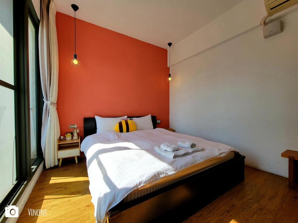 Bed and Breakfast Honey House Tainan Exterior foto