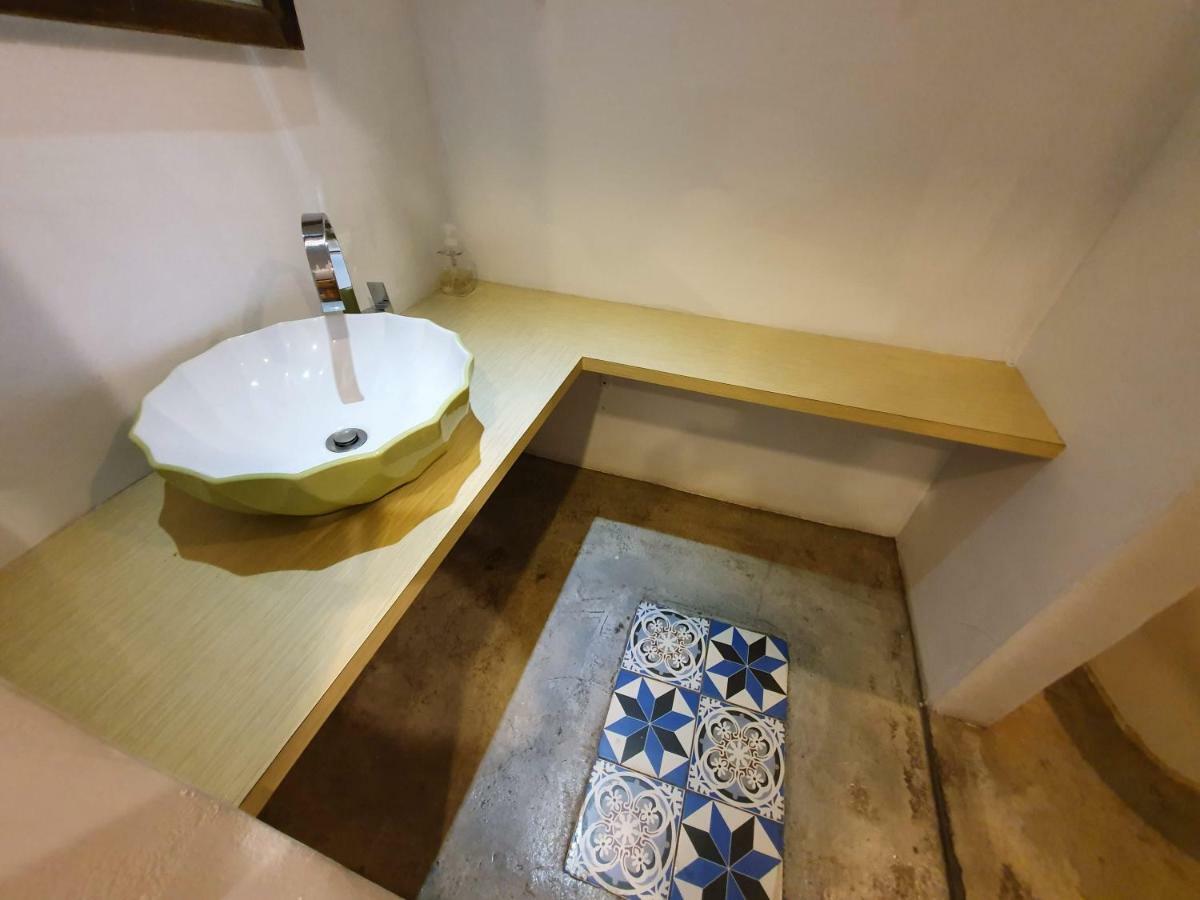 Bed and Breakfast Honey House Tainan Exterior foto
